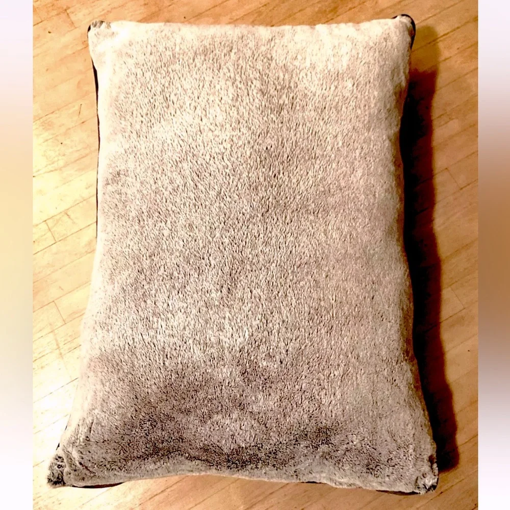 🐾PLUSH FUZZY SUPER SOFT FLUFFY PILLOW BED MATTRESS🐾